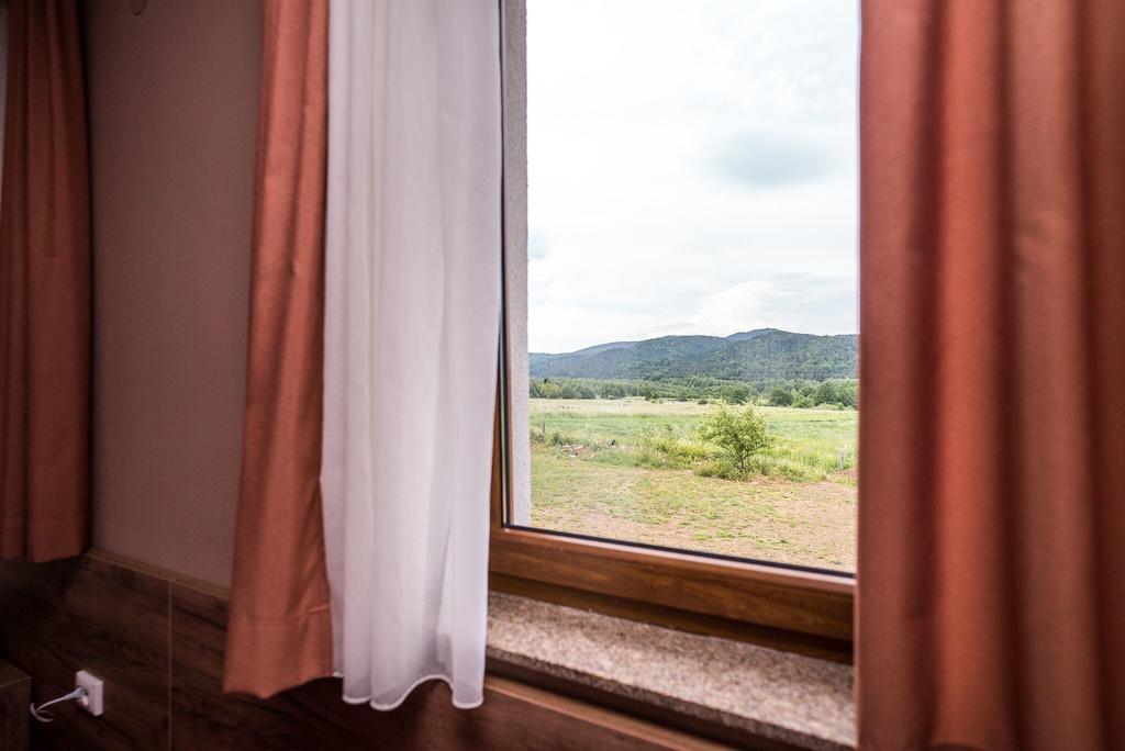 B&B Villa Angy Korenica Exterior photo